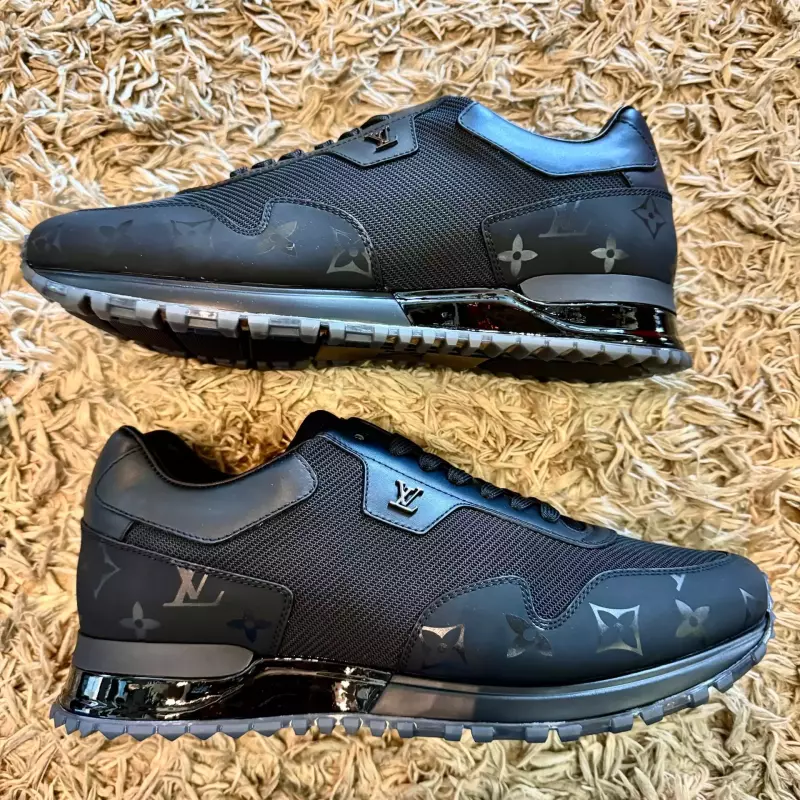 TENIS LOUIS VUITTON BLACK MONOGRAM