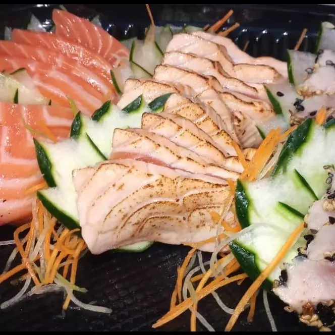 30 Sashimis variados