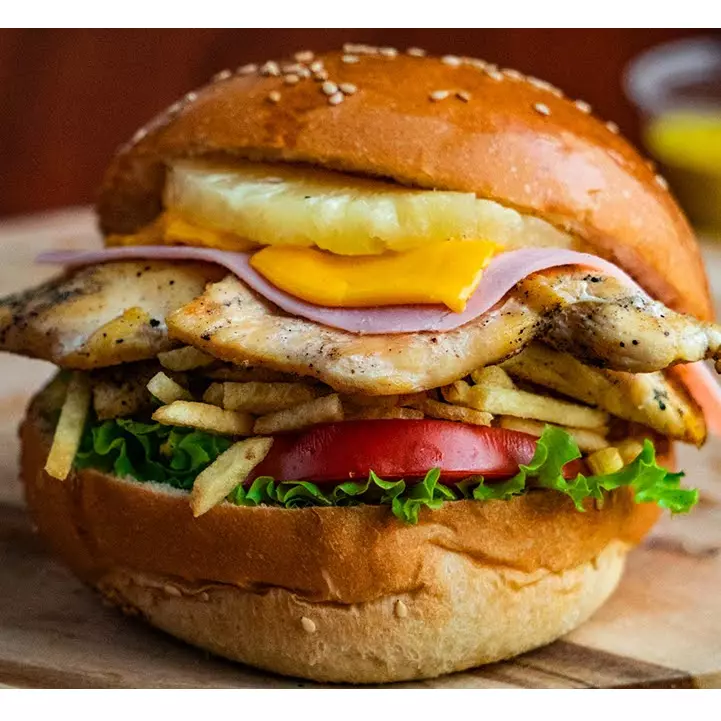 FILETE DE POLLO HAWAIANA