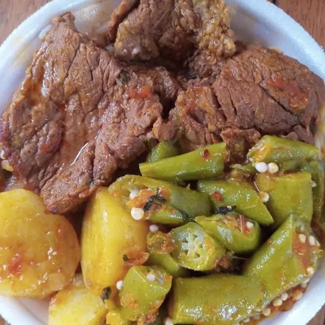 QUENTINHA C/ UMA PROTEINA