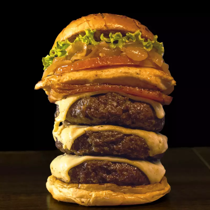 Hamburguesa Triple con filete.