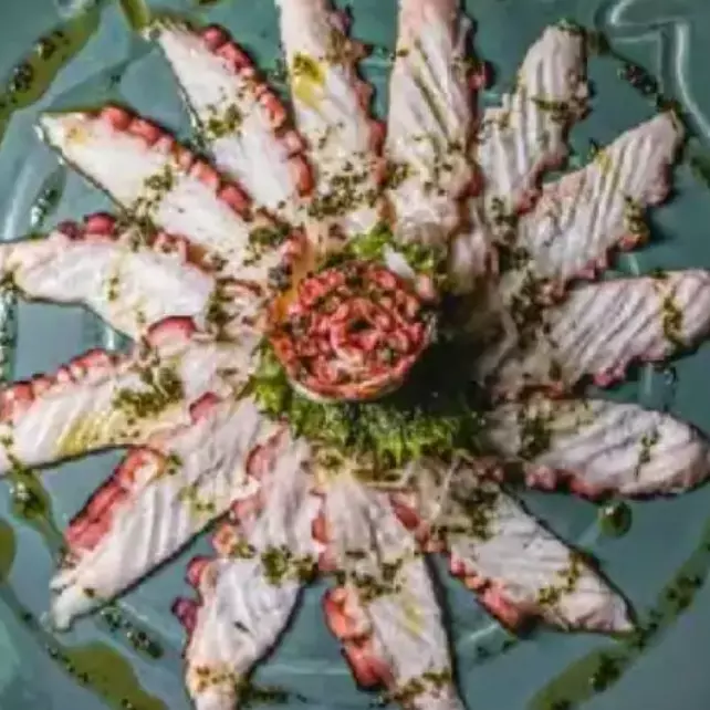 Carpaccio de polvo 8 fatias