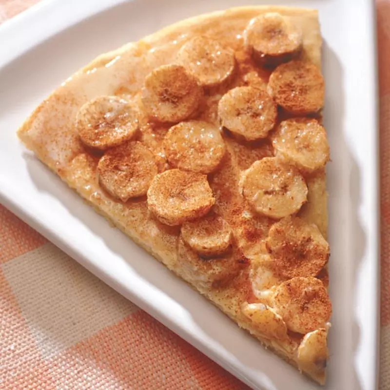 BANANA COM CANELA. (P)