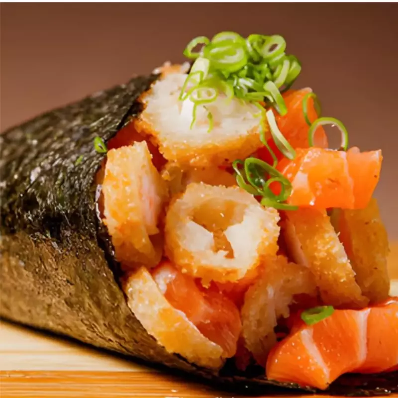 Temaki Salmão / Camarão Empanado