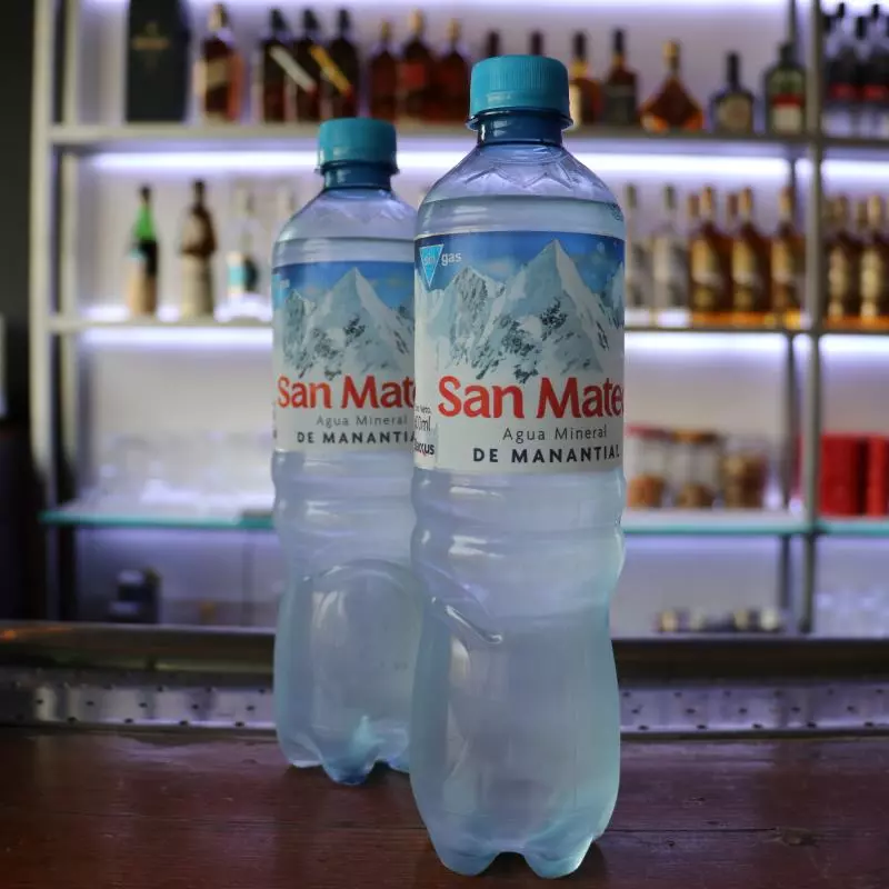 Agua