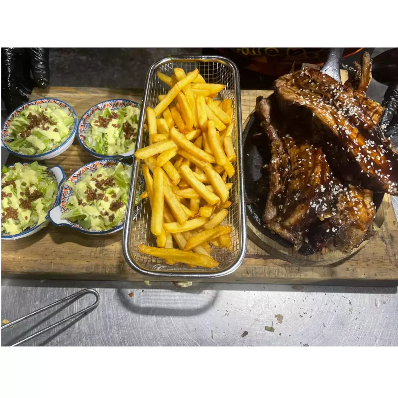 1/2 RACION DE COSTILLAS BBQ