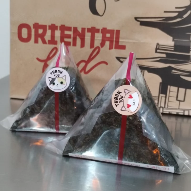 ONIGIRI SALMÃO