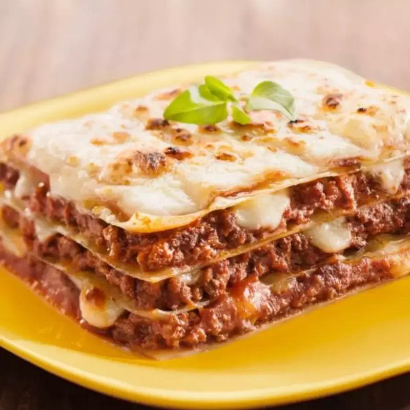 Lasanha à bolonhesa