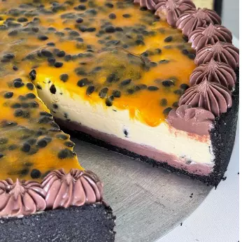 TORTA DE MARACUJÁ COM CHOCOLATE LOW