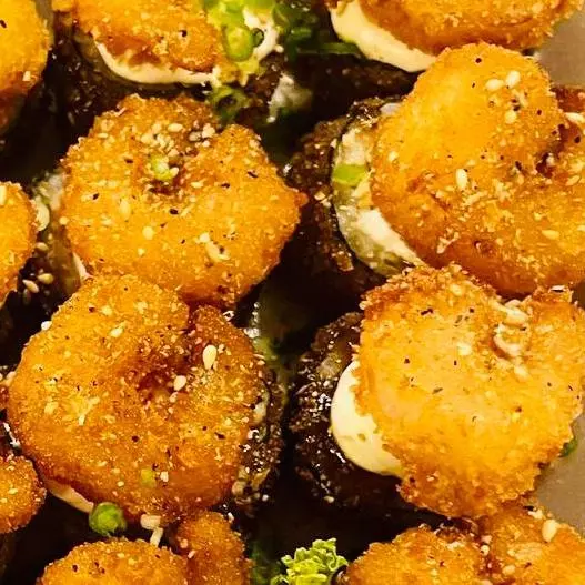 Hot Camarão Kani Roll