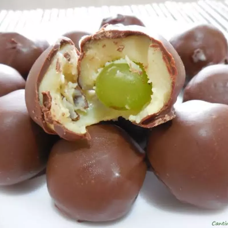 Bombom de uva