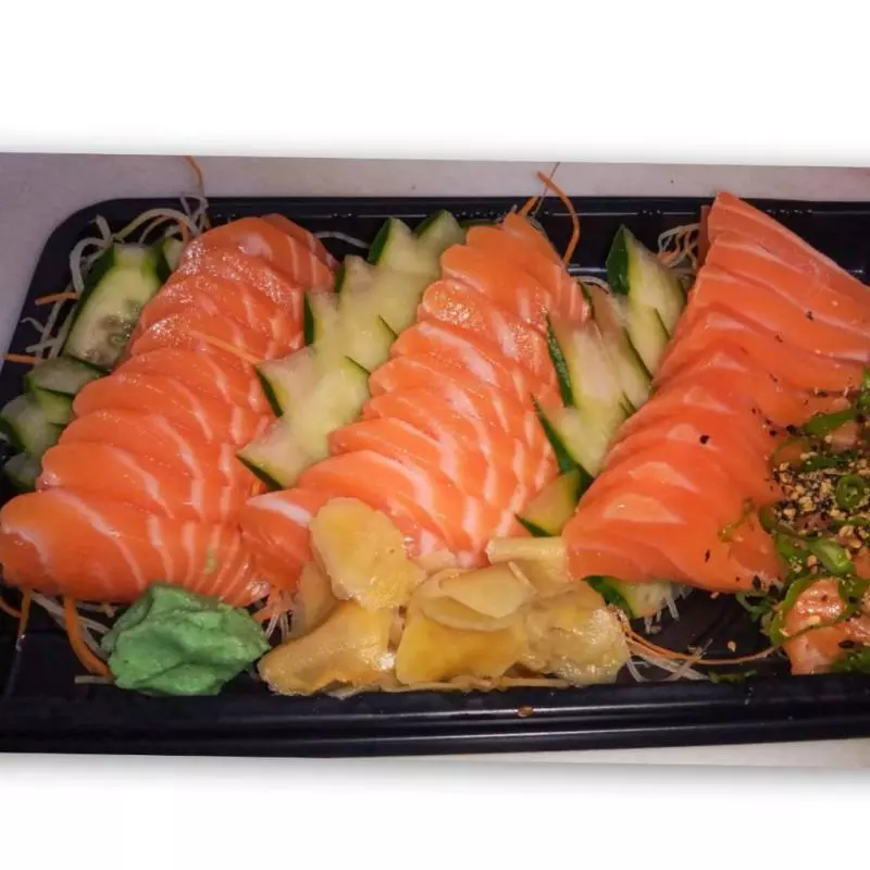 30 sashimis de Salmão