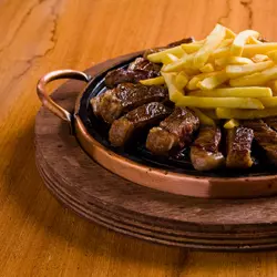 PICANHA NA PEDRA PARA 4 PESSOAS