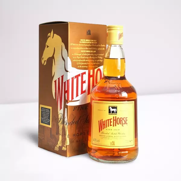 WHISKY CAVALO BRANCO 8 ANOS 1L