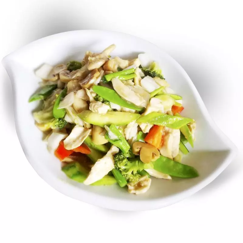 Pollo con Champiñones y Verduras