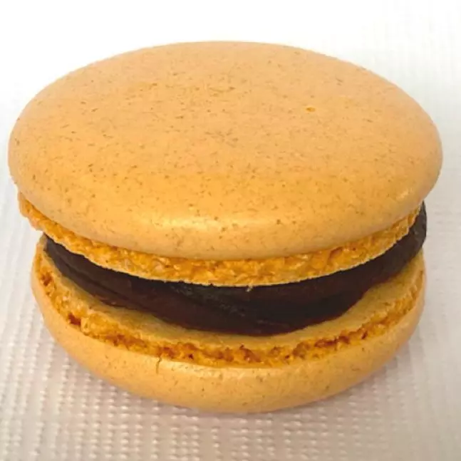 CHOCOLATE COM COINTREAU