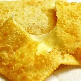 PASTEL DE QUEIJO