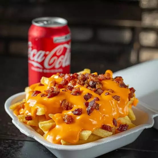 BATATA COM CHEDDAR E BACON 🥓 400g