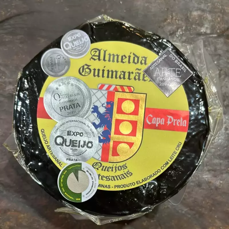 Capa Preta - Almeida Guimarães