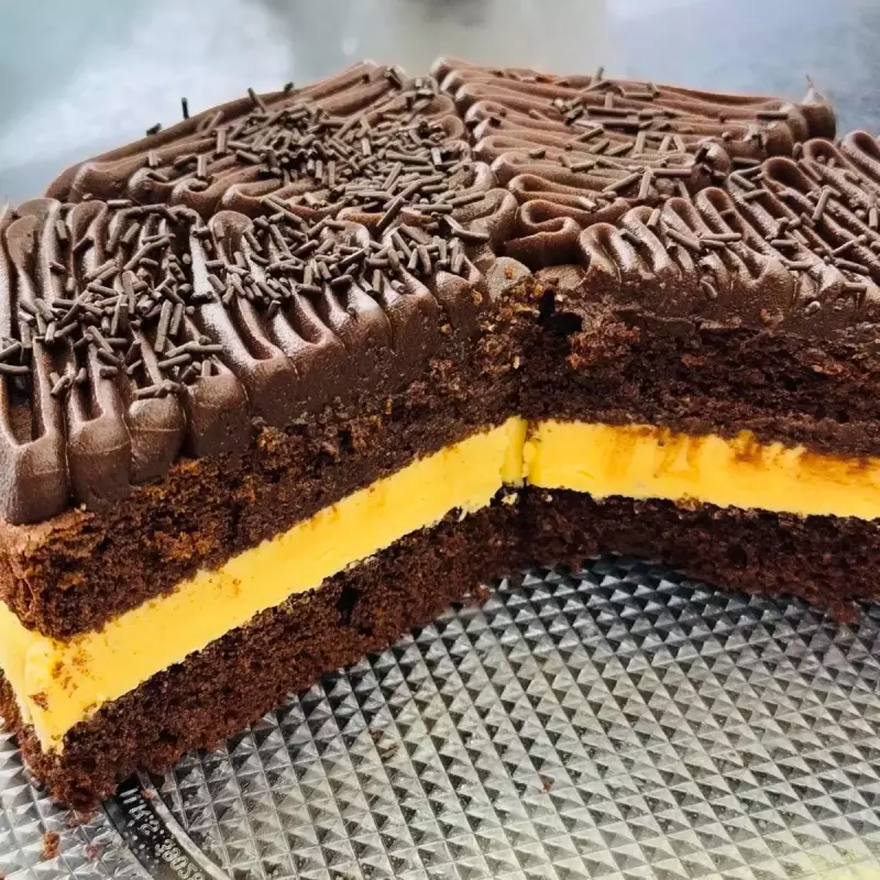 Fatia de chocolate com maracúja