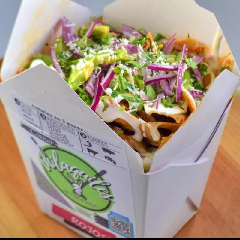 CHILAQUILES SALSA ROJA