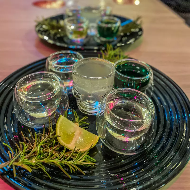 Arrecho Nunca Muere  (10 CHUPITOS)