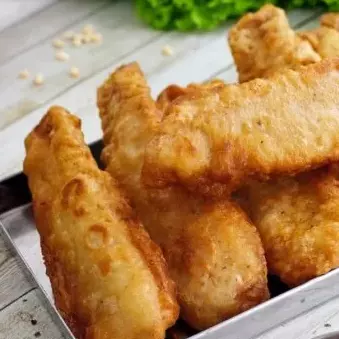 Filé de tilápia empanado