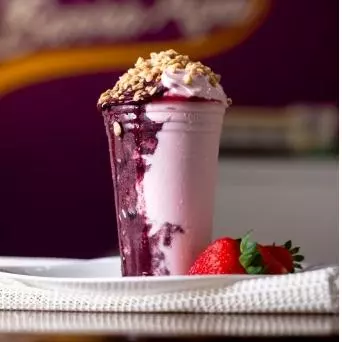 Açaí Mousse de Morango