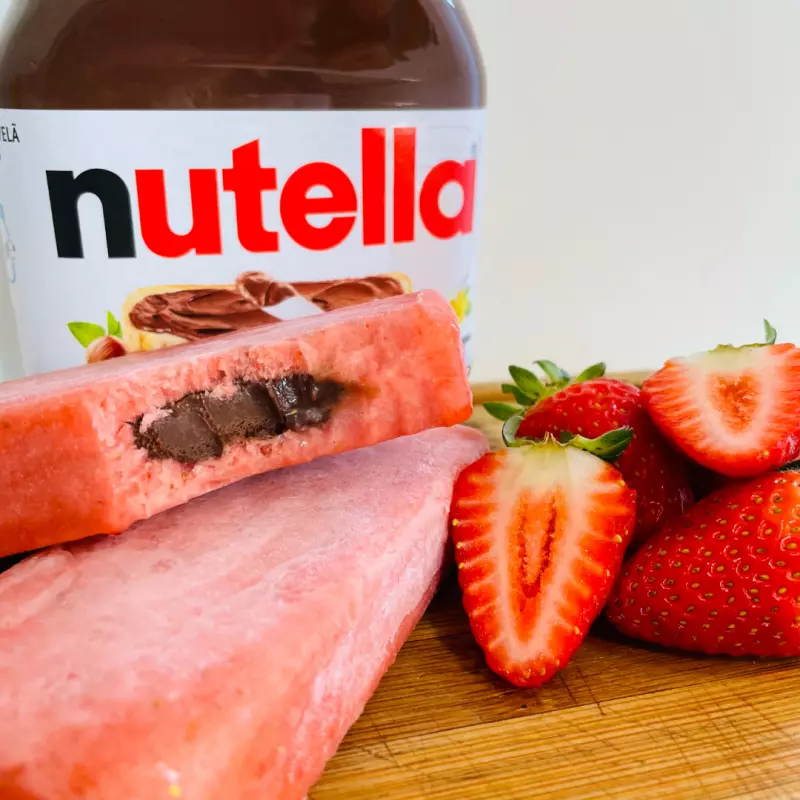 Paleta de Morango com Nutella