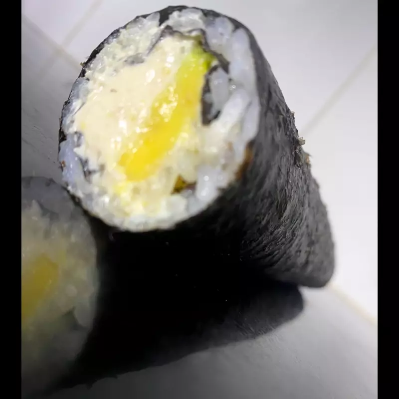 Handroll de Pasta Dinamita de Pollo