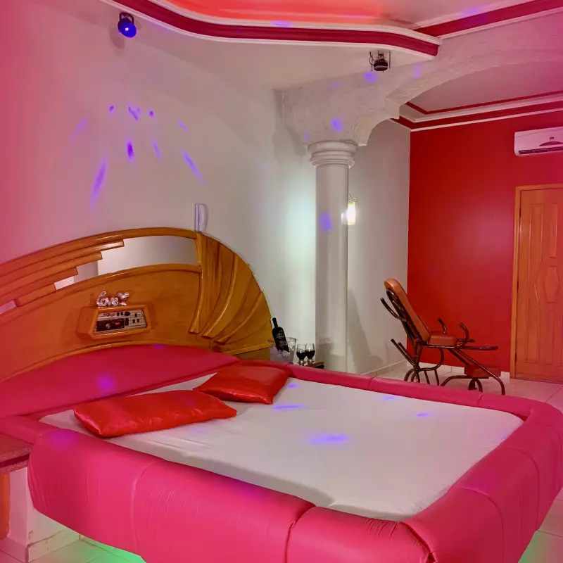 Suíte Kiss com Hidro - 13A