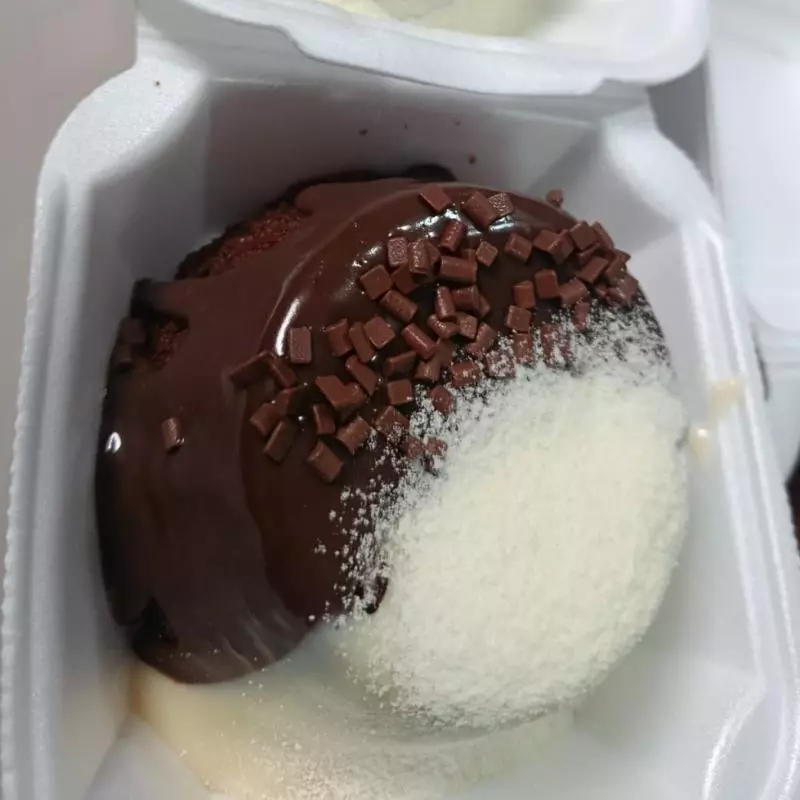 Mini Vulcão Meio a Meio