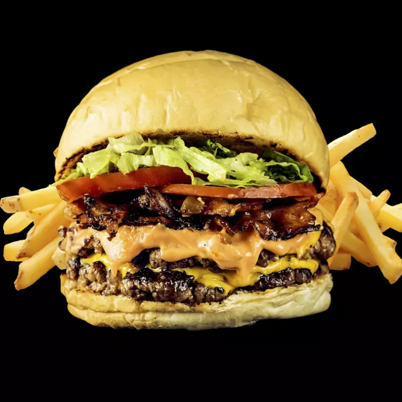 Doble Hamburguesarda + Papas Fritas