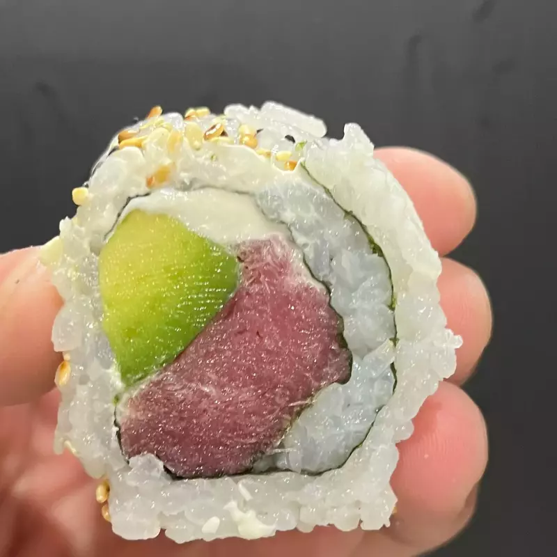 TUNA ROLL