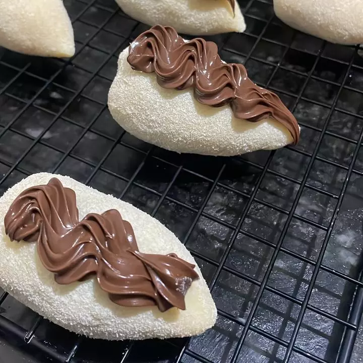 Coxinha de ninho c nutella d morango