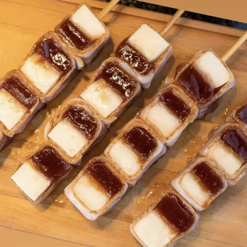 Espeto de Medalhão Romeu e Julieta