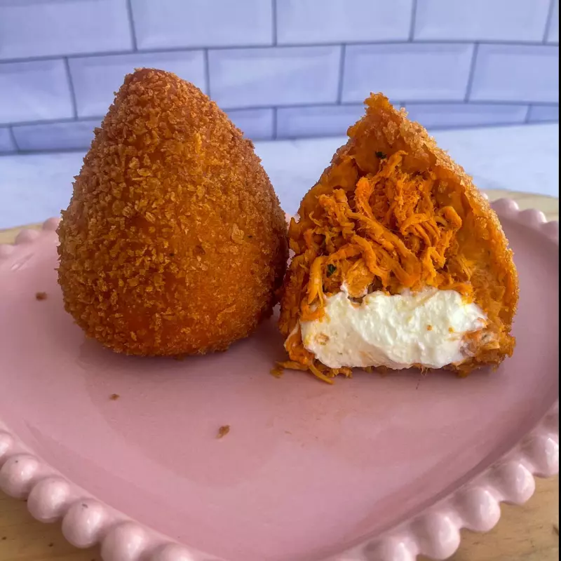 Coxinha de Frango com Cream Cheese
