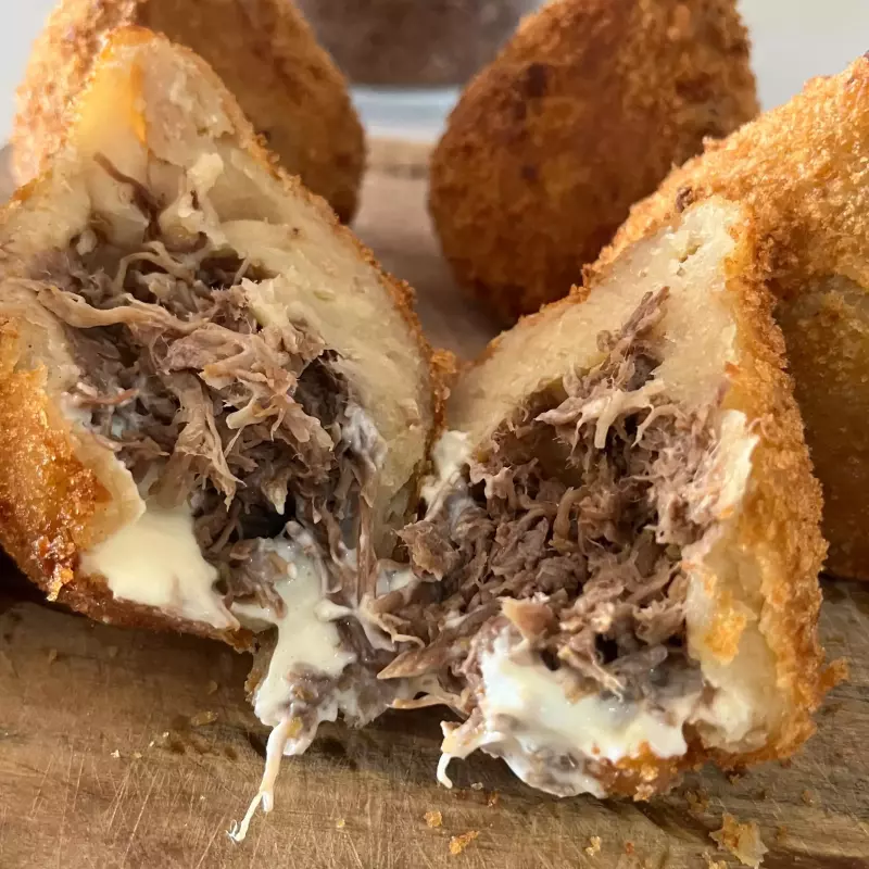 Coxinha de Carne de Sol