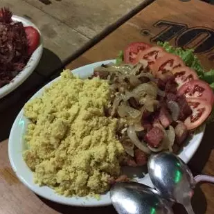 Fumeiro c/ Farofa e Vinagrete