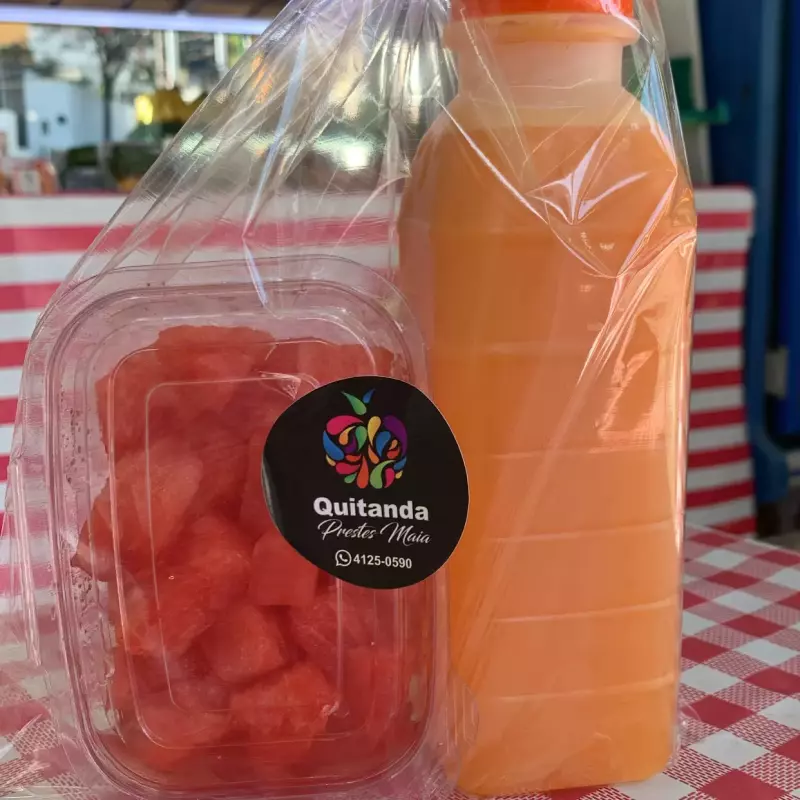 Kit: 1 Fruta + 1 Suco