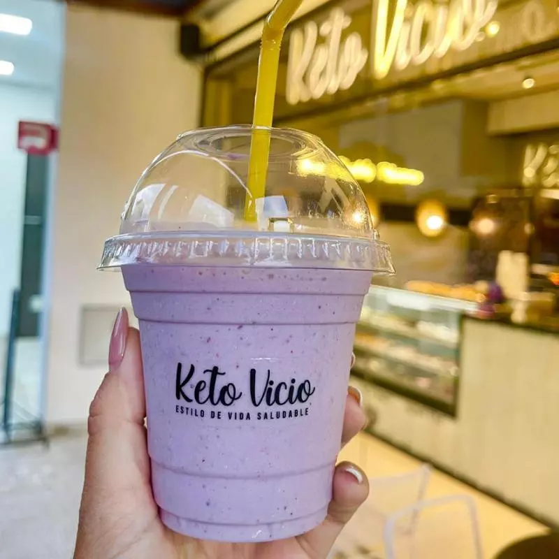 Batido proteico de frutos rojos