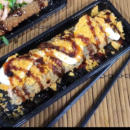 Dog Roll Salmão Doritos