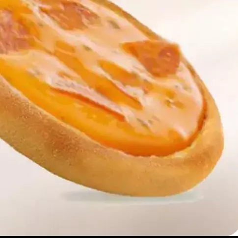 Esfiha de queijo cheddar