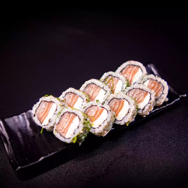 uramaki filadelfia - 10 peças