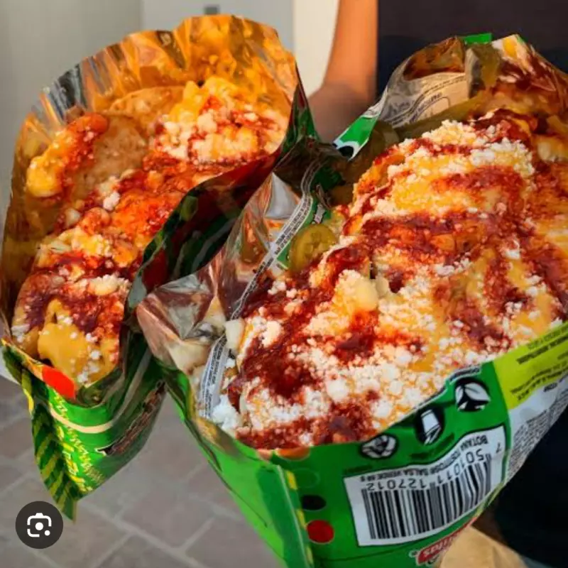 Tostielote con elote blanco