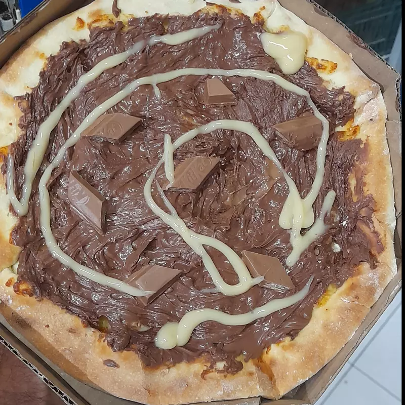 KIT KAT    🍕