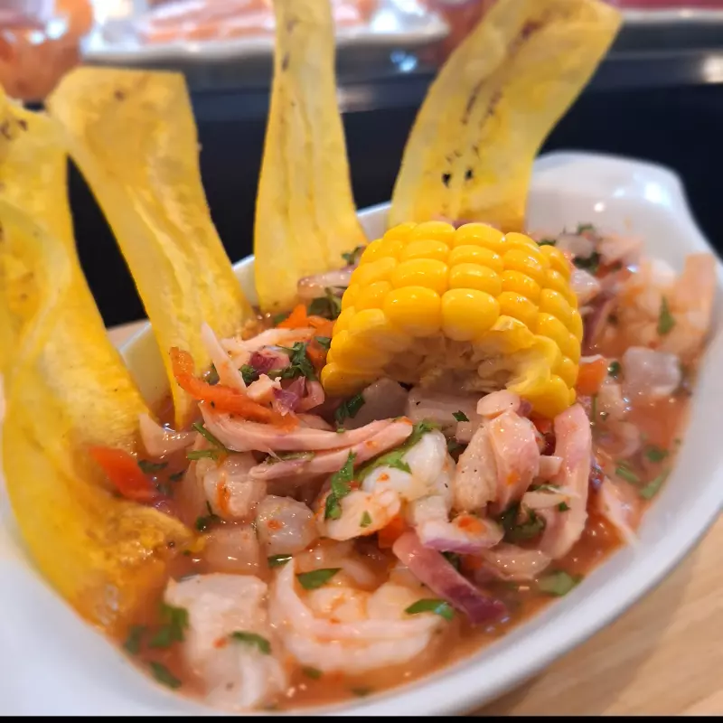 Ceviche Mixto