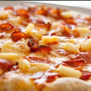 Pepperoni Hawaiian