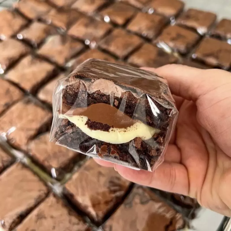 Sanduíche de Brownie Recheado