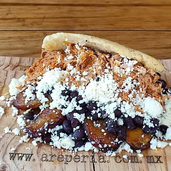 AREPA MAGICA